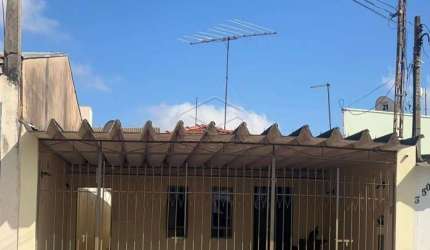 CASA À VENDA - VILA CORALINA
