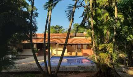 Ótima oportunidade de casa no VALE DO IGAPÓ!