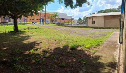 Galpão Comercial à Venda - Distrito Industrial