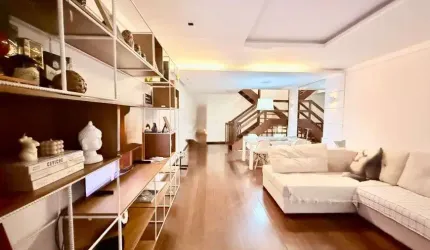 Casa Triplex em Condomínio no Jardim Oceânico | Conforto e Exclusividade na Barra da Tijuca