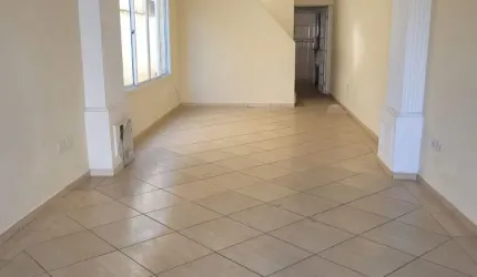 Sobrado Triplex na Guilhermina