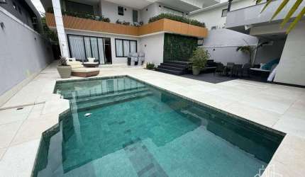 Quatro Paredes vende - Residência Exclusiva à Venda – Condomínio Quintas do Rio | Barra da Tijuca