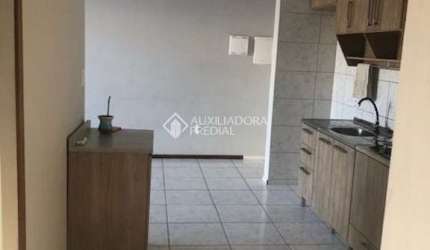 Apartamento com 2 quartos para alugar na Rua Pedro Theisen Júnior, 343, Aririu, Palhoça, 54 m2 por R$ 1.600