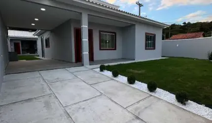 Casa com 3 quartos à venda na Estrada dos Leigos, Porto Novo, Saquarema por R$ 890.000