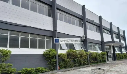 Galpão para locar ou vender – retrofit com docas em Cumbica - Guarulhos/SP