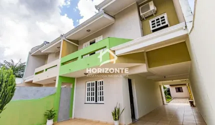 Casa com 3 quartos à venda na Rua Wenceslau Forlepa, 131, Pineville, Pinhais por R$ 990.000