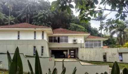 CASA no SAGUAÇÚ com 4 quartos para VENDA, 360 m²
