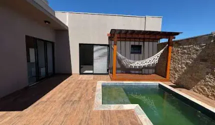 Casa com 3 suítes à venda, 180 m² por R$ 1.700.000 - Estância dos Ipês - Uberaba/MG