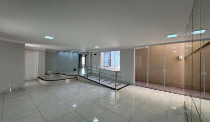 Imóvel Comercial disponível para locação na Vila Universitária, Bauru-SP