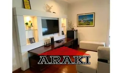 Apartamento com 4 Quartos para alugar, 133m²