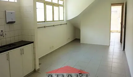 SOBRADO RESIDENCIAL OU COMERCIAL, A 800m DO METRÔ