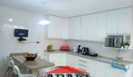 SOBRADO COM 4 SUÍTES, PRÓXIMO AO METRÔ ALTO DO IPIRANGA