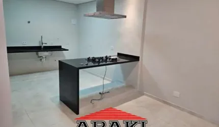 Casa 100% REFORMADA com 2 suítes