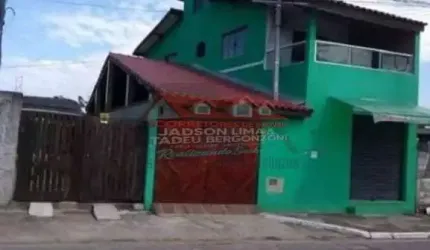 Casa com 3 quartos à venda no Barranco Alto, Caraguatatuba  por R$ 500.000