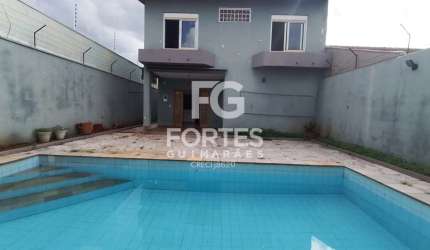 Casa com 3 Quartos com 232 m² no Bairro Vila Ana Maria!