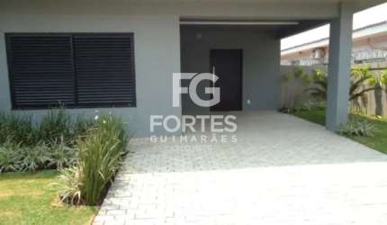Casa com 3 Dormitórios com 196m² no Bairro Ribeirânia!