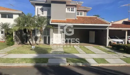 Sobrado em condomínio para alugar, 3 quartos/suítes, 296,02 m² de construção, Royal Park