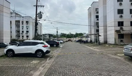 Alugo apartamento no Vitório Maguari