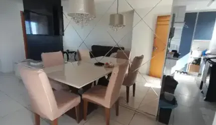 APARTAMENTO À VENDA COM 2 QUARTOS, 56m² E TODO MOBILIADO