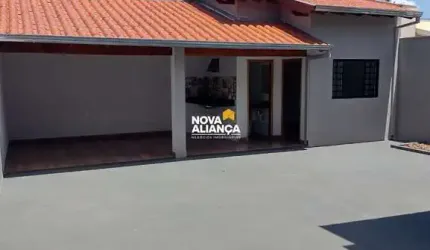 Oportunidade Incrível no Nenê Gomes! Casa Ampla e Moderna à Venda.