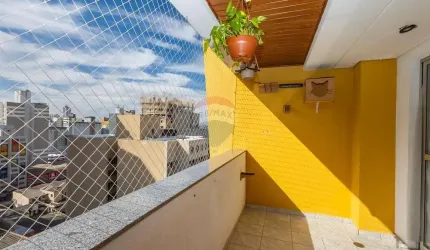 Apartamento à venda - 44m² com sacada - 1 quarto - Centro