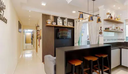 Apartamento 3 dormitórios, 1 closet, 1 banheiro, vaga coberta, Centro Piraquara