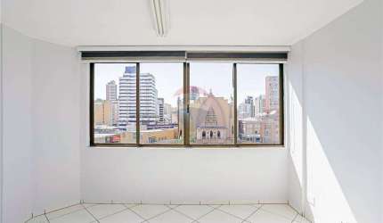 Sala Comercial à Venda, 44m2 - Centro - Curitiba , Paraná