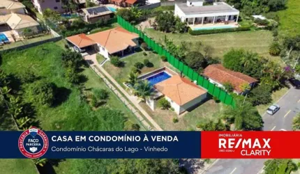 Casa Térrea à Venda no condomínio Chácaras do Lago – Vinhedo . São 2 suítes, espaço gourmet, piscina e quarto de hóspedes