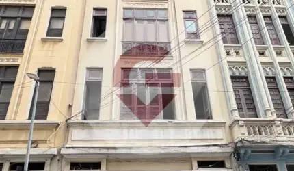 Ponto comercial com 10 salas à venda na Rua Buenos Aires, Centro, Rio de Janeiro, 696 m2 por R$ 2.300.000