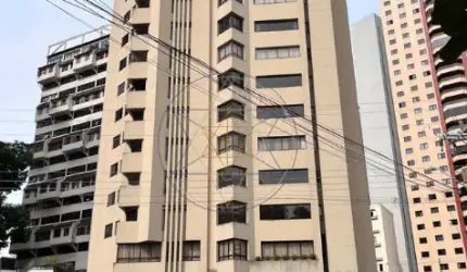 Apartamento de 345m² com Elevadores Privativos