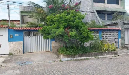 CASA EM PEIXINHOS