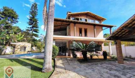 Casa alto padrão com 5 dormitórios para alugar, por R$ 5.500,00 mensal - Jardim L Ermitage - Juiz de Fora/MG