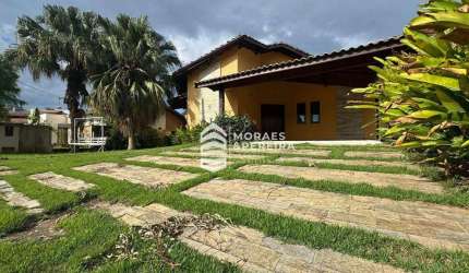 Casa com 3 dormitórios para alugar, 250 m² por R$ 6.700,00/mês - Socorro - Pindamonhangaba/SP
