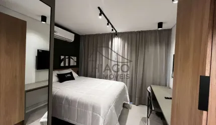 Studio novo com sacada e mobiliado de 25m² para locação, localizado no coração do bairro Anália Fra