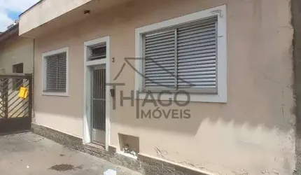 Casa térrea à venda no Belenzinho, 80m2 com 3 dormitórios, ao lado do Metrô Belém e a poucos minuto