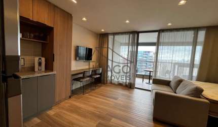 Studio novo com sacada e mobiliado de 41m² para locação, localizado no bairro do Tatuapé, São Paulo