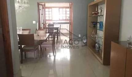Excelente espaçoso sobrado com 5 dormitórios no bairro do Belém para locação  , situado na zona les