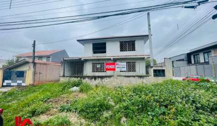 Oportunidade Imperdível no Bairro Uberaba! Terreno de Esquina e Construção para Finalizar!