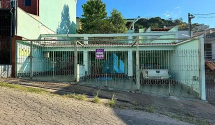 Casa com 3 quartos à venda, 250 m² por R$ 439.000 - Benfica - Juiz de Fora/MG