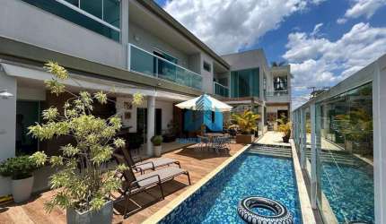 Casa com 5 quartos à venda, 620 m² por R$ 2.650.000 - São Pedro - Juiz de Fora/MG