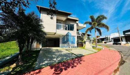 Casa com 4 quartos à venda, 570 m² por R$ 3.680.000 - Estrela Sul - Juiz de Fora/MG