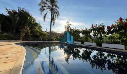Casa com 4 quartos (1suíte) à venda, 364 m² por R$ 1.200.000 - Prainha de Monte Verde - Juiz de Fora/MG