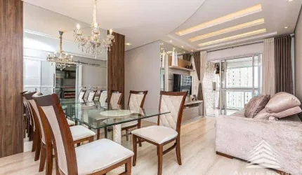 Apartamento a venda no Ecoville, 2 dormitórios, sacada com churrasqueira, 1 vaga de garagem, Parque Ecoville, Rua Monsenhor Ivo Zanlorenzi