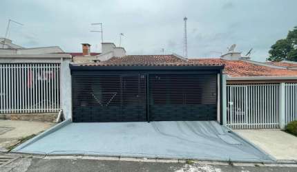 Casa para Venda em Fazenda Rio Grande, Gralha Azul, 2 dormitórios, 1 banheiro, 1 vaga