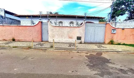 Casa Residencial à venda, no bairro Nossa Senhora das Graças, Teresina/PI