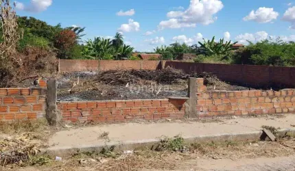 Lote/Terreno à venda, no bairro Vale Quem Tem, Teresina/PI