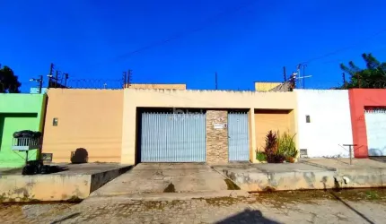 Casa Residencial à venda, no bairro Porto do Centro, Teresina/PI