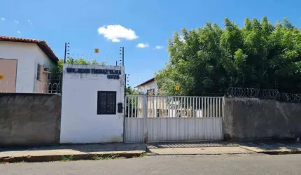 Apartamento à venda no Condomínio Jesus Tomaz Tajra - Bairro Satélite em Teresina