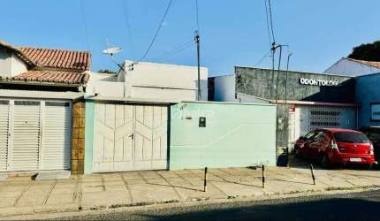 Casa à venda, no bairro Centro Norte, Teresina/PI