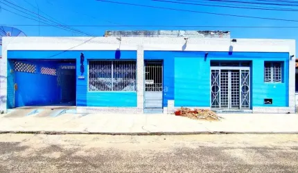 Casa Residencial à venda, no bairro Porenquanto, Teresina/PI